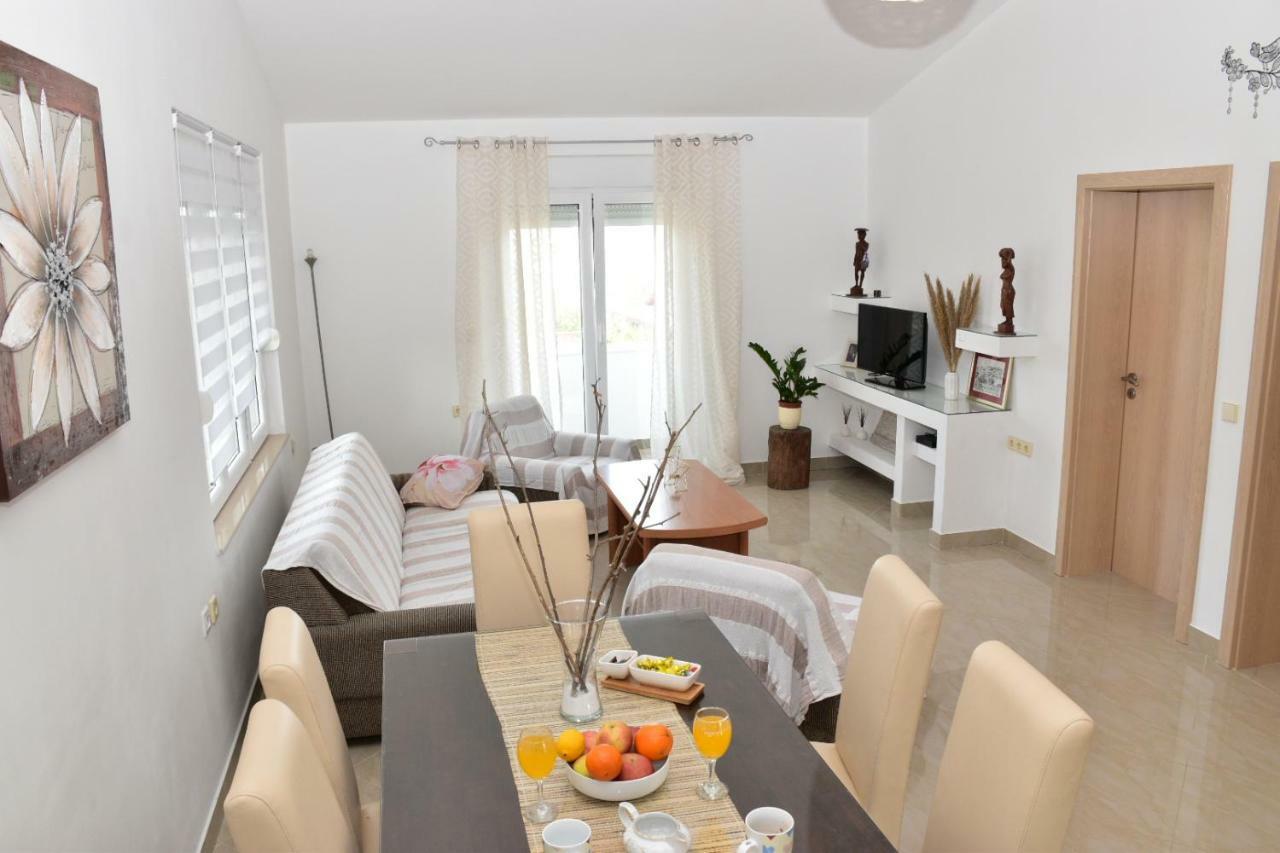 Apartments Piccolo Piaccere Ražanac Extérieur photo
